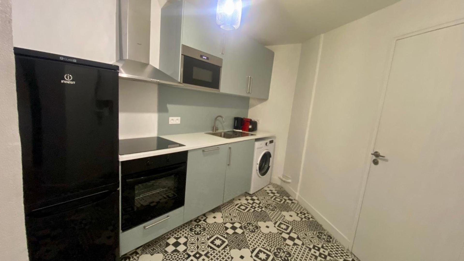 Appartement Lumineux Proche Saint-Lazare - 8P Paris Exterior foto